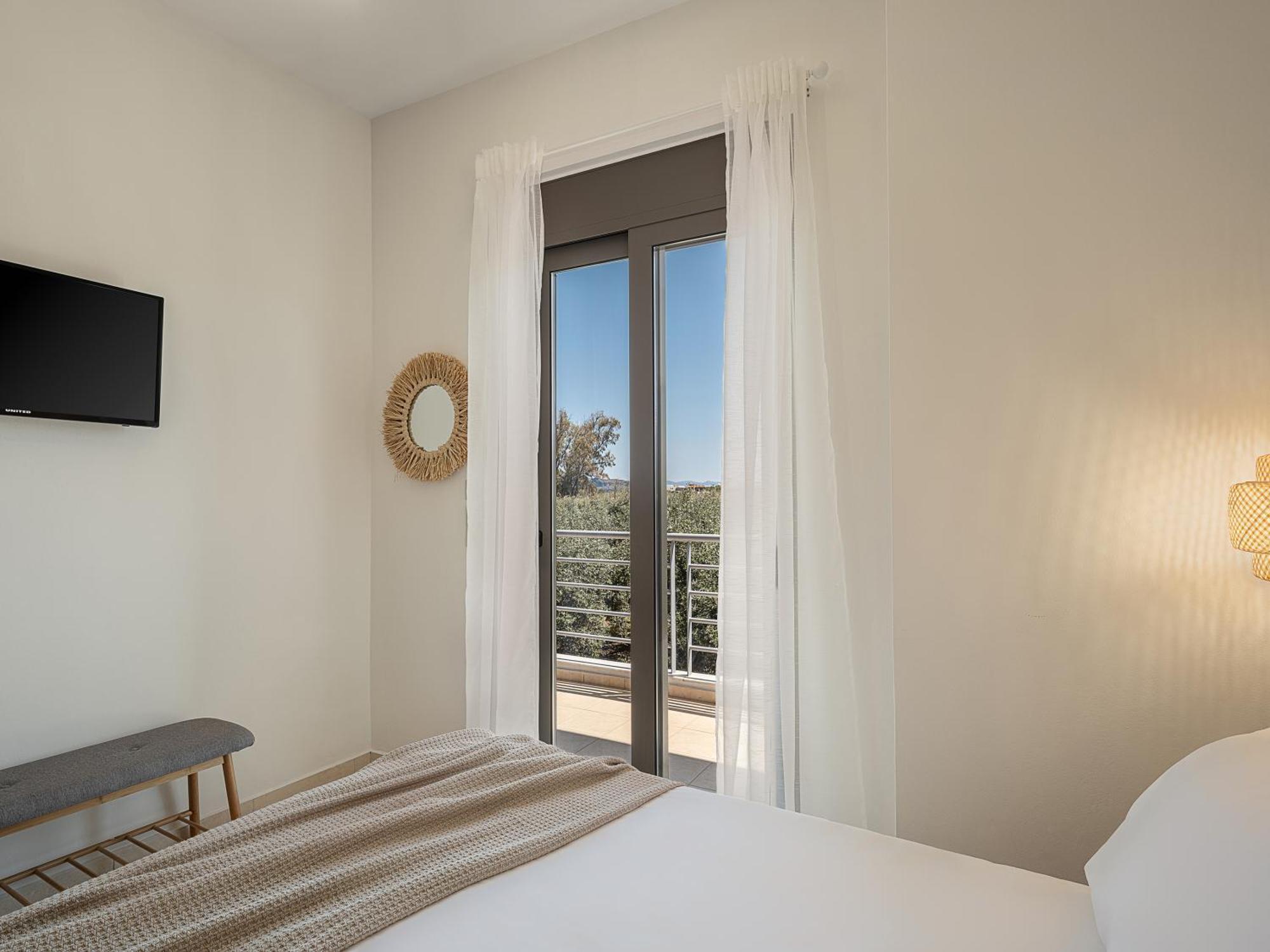 Sol Luxury Apartment - Close To The Beach With A Private Mini Pool La Canea Exterior foto
