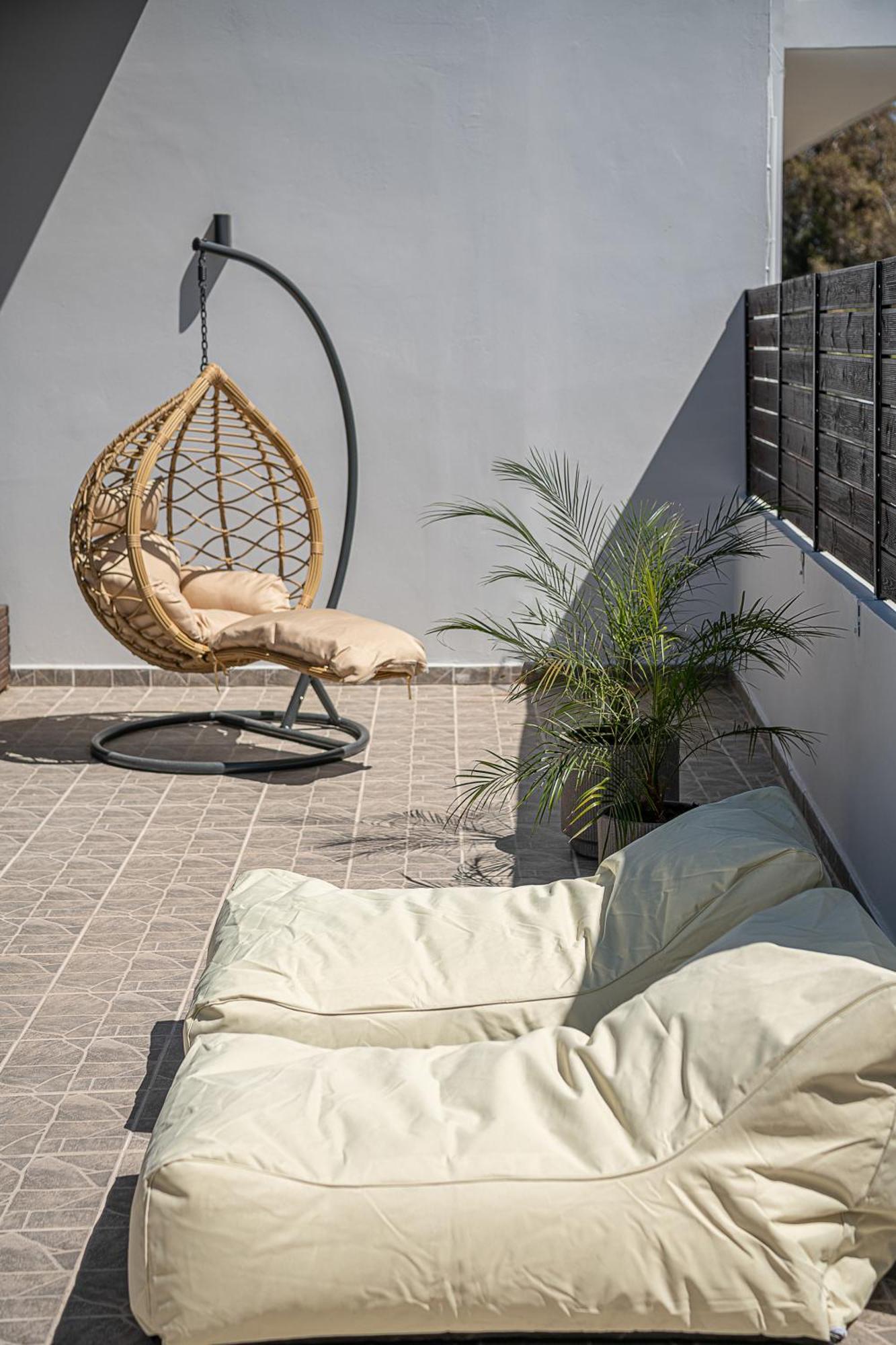 Sol Luxury Apartment - Close To The Beach With A Private Mini Pool La Canea Exterior foto